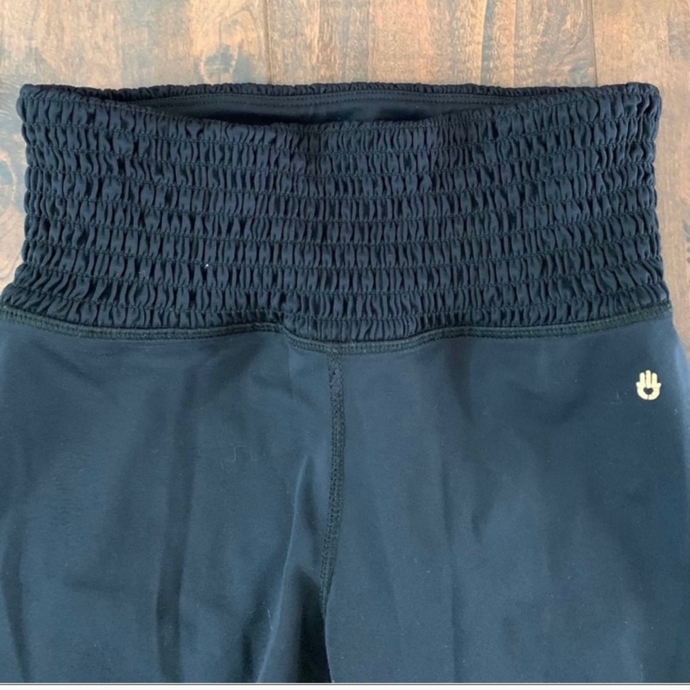 Spiritual Gangster Wide Gathered Waist Leggings SZ-XS
